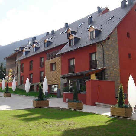 Nubahotel Vielha Zewnętrze zdjęcie