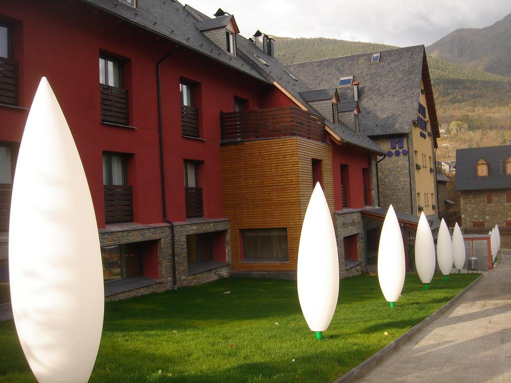 Nubahotel Vielha Zewnętrze zdjęcie