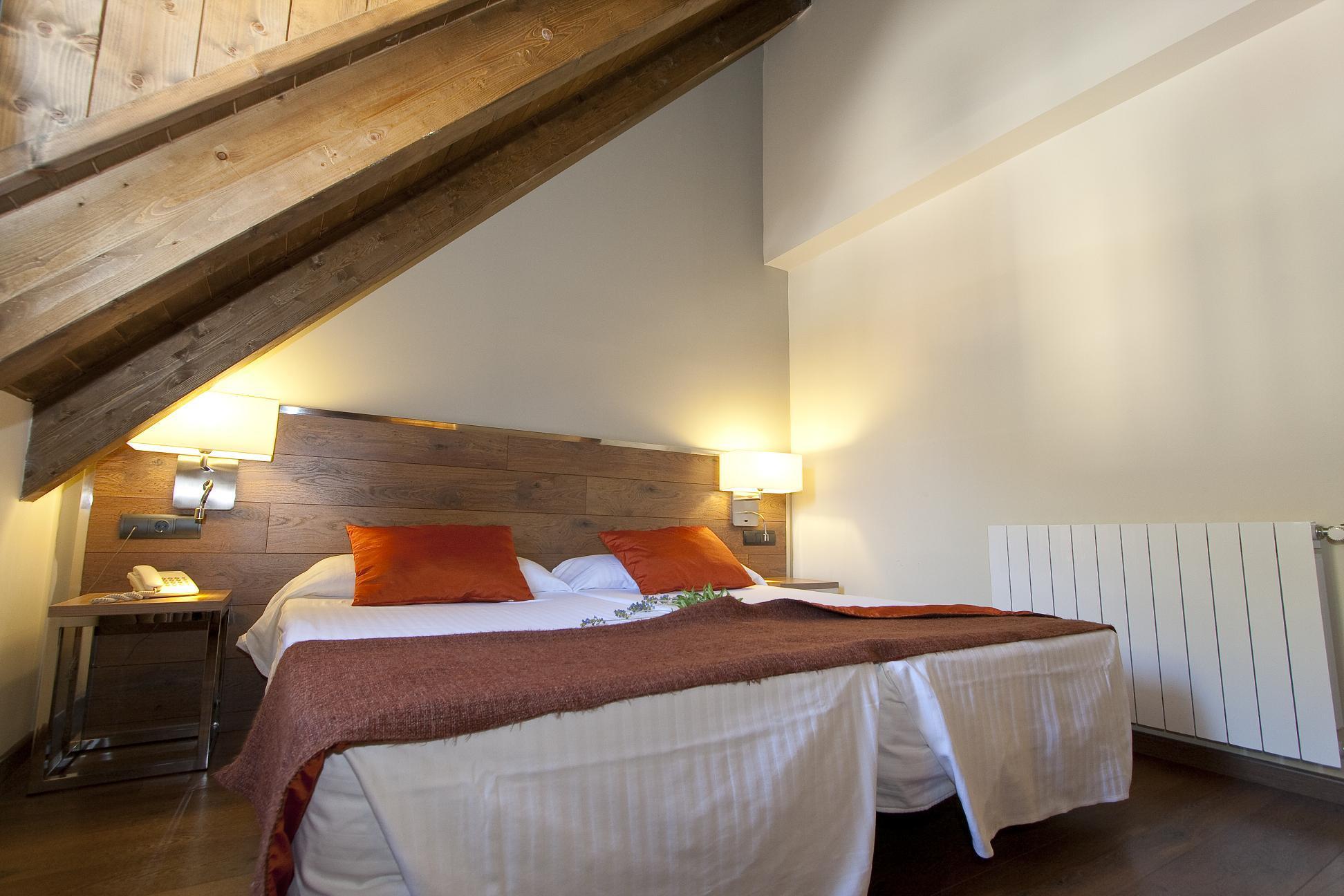 Nubahotel Vielha Zewnętrze zdjęcie