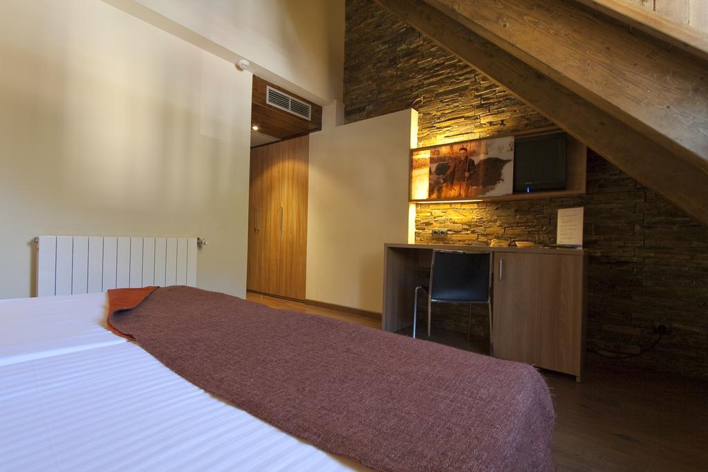Nubahotel Vielha Zewnętrze zdjęcie