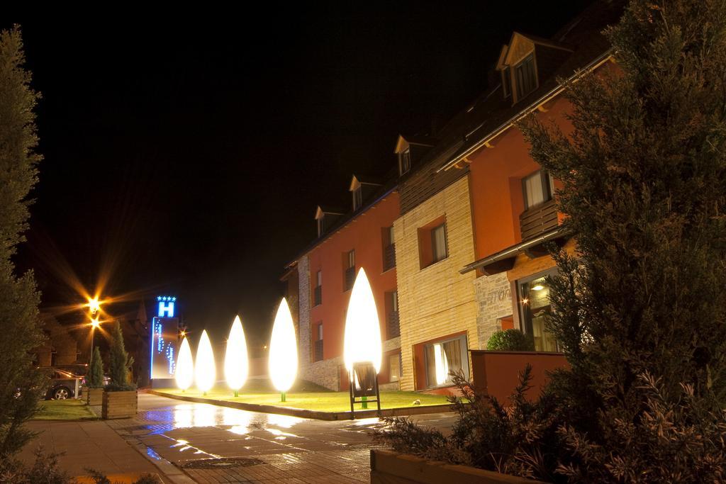Nubahotel Vielha Zewnętrze zdjęcie